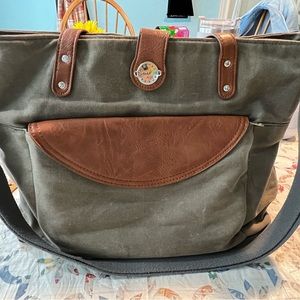 Momkindness Carryall Trio in Grey